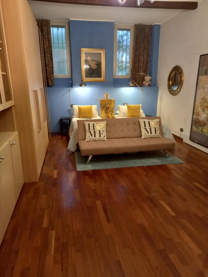  Apartment Milan Bagian luar foto
