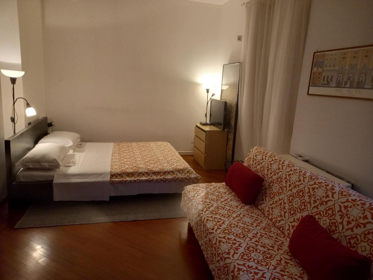  Apartment Milan Bagian luar foto